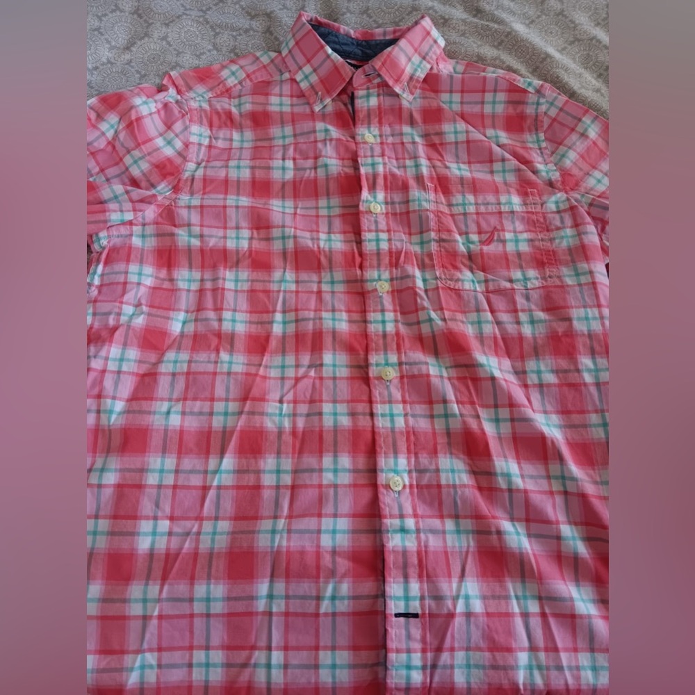Men Casual button down shirt